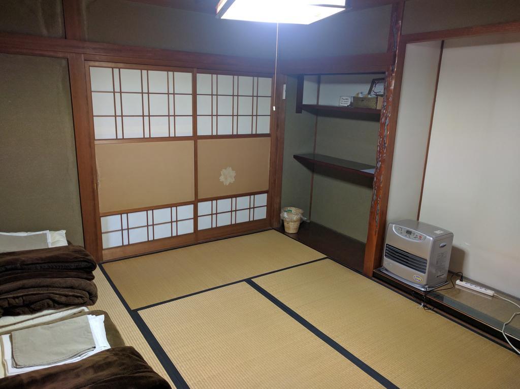 Okayama Hostel Igusa Hayashima Buitenkant foto